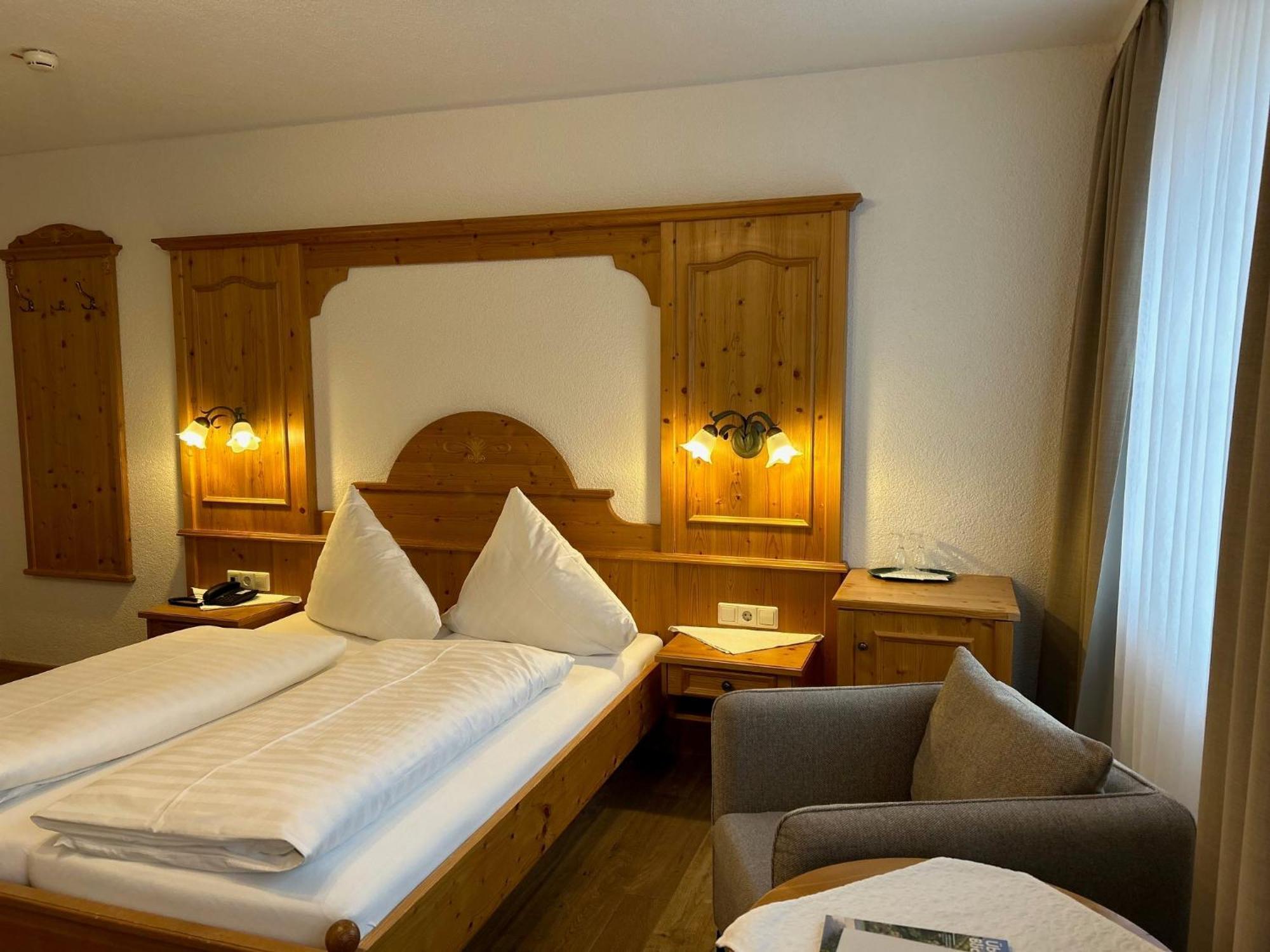 Seehotel Schaepfle Uberlingen Exterior foto